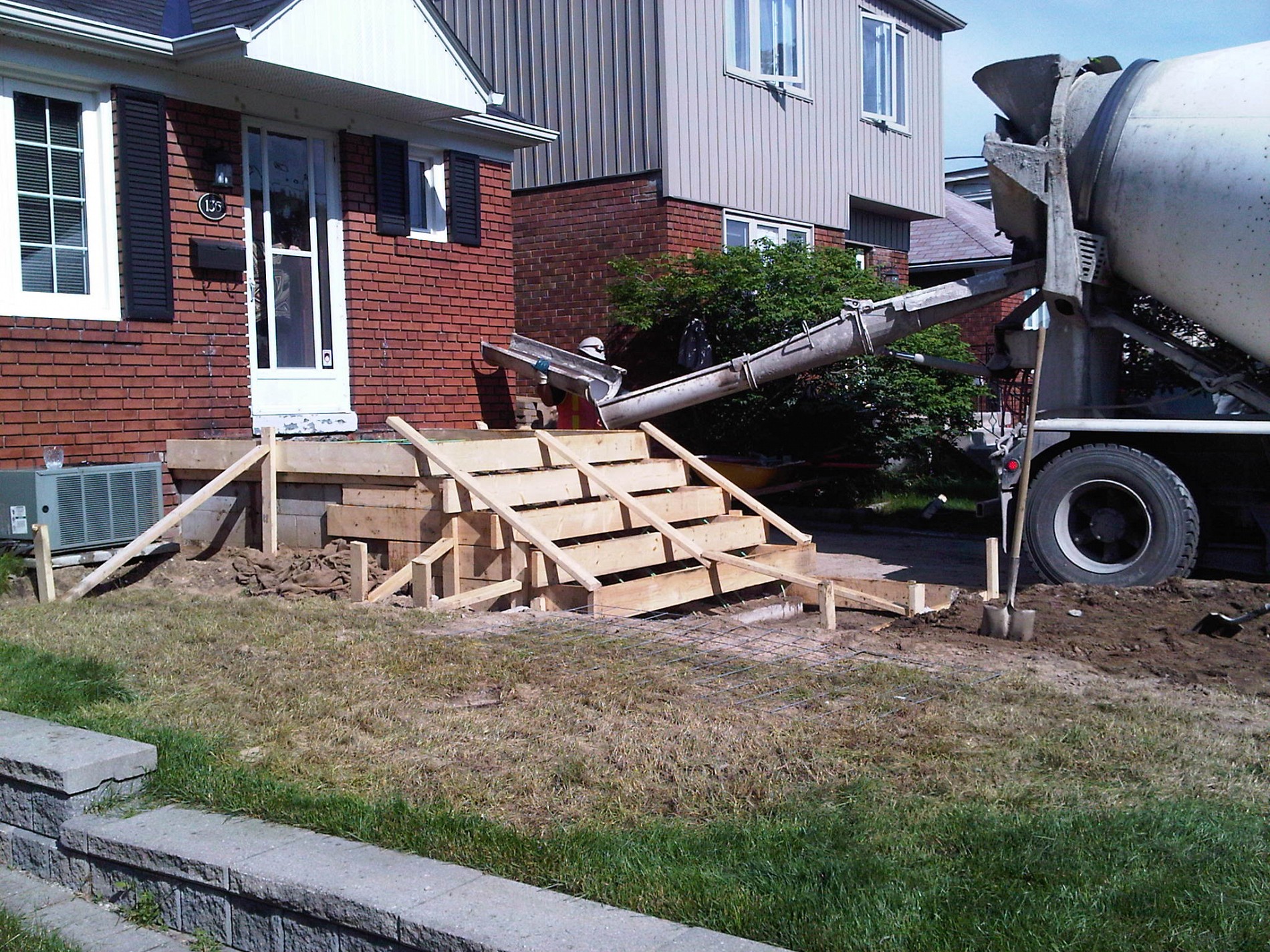 Concrete Contractors & Construction | Darcon Disposal
